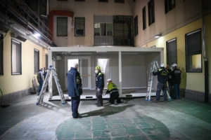 Ospedale Santa Croce di Cuneo - posizionamento container